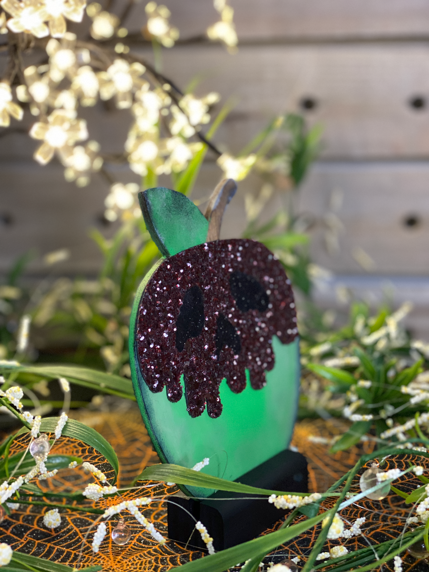 Plum Sparkle Poison Apple