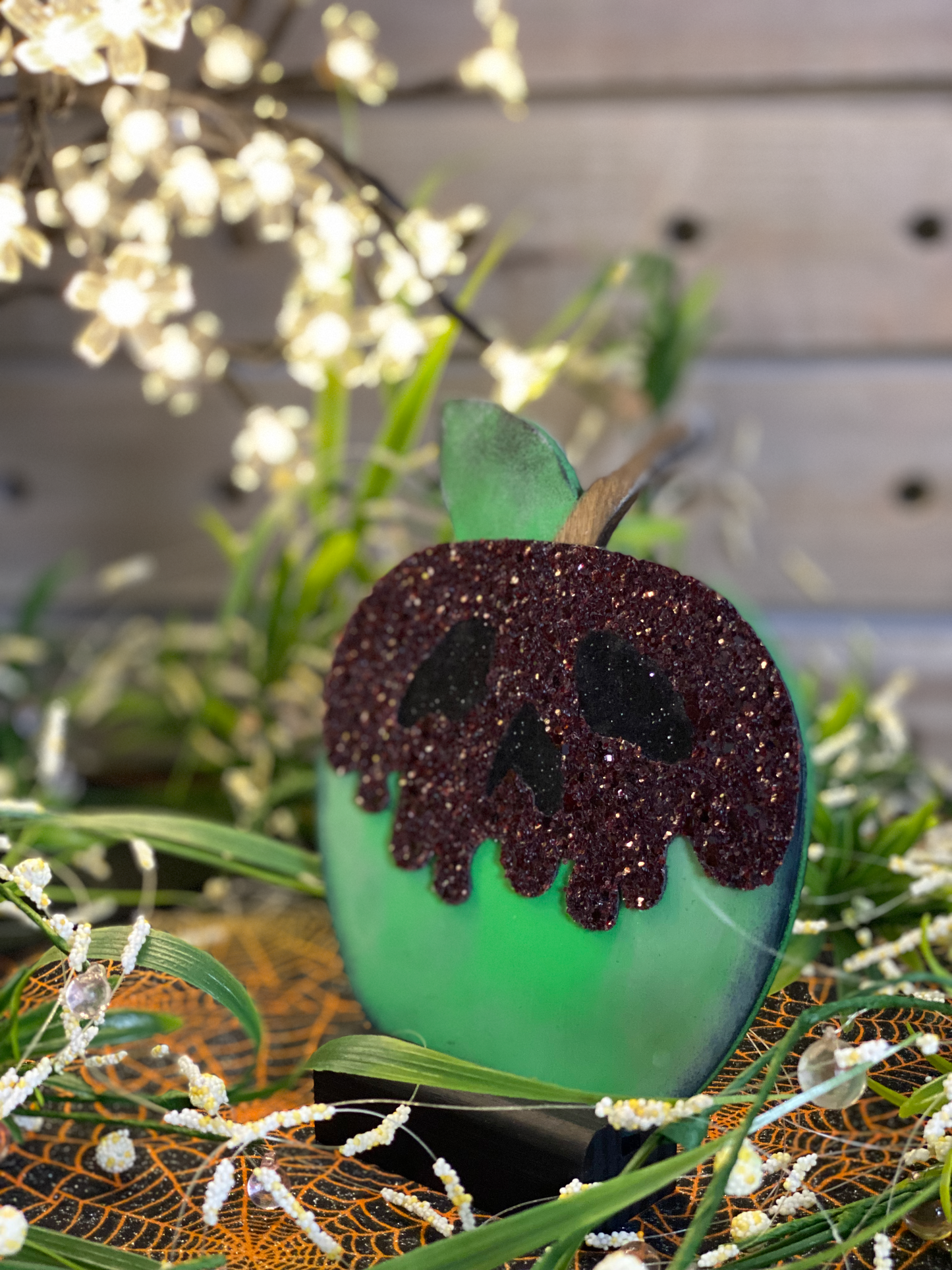 Plum Sparkle Poison Apple